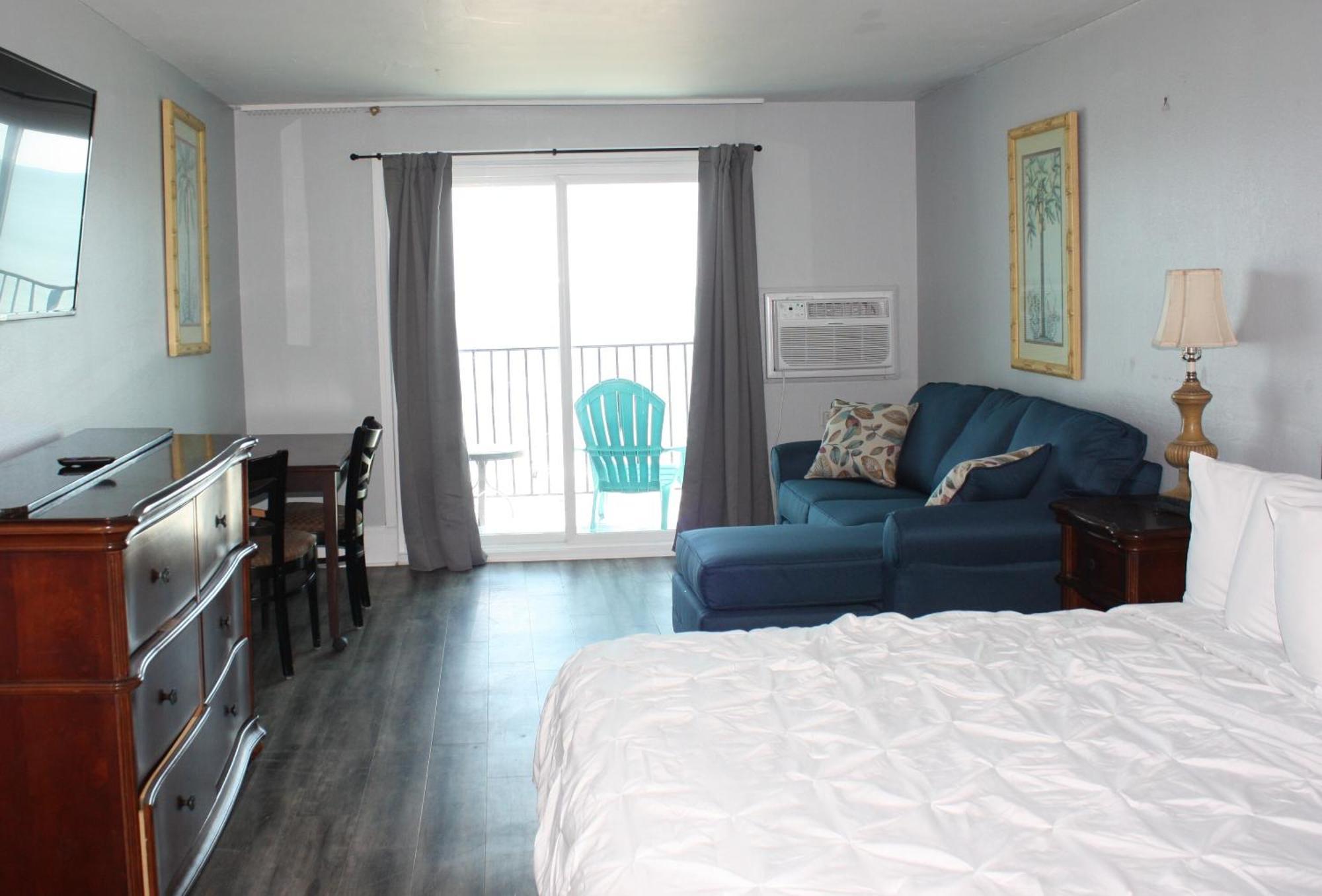 Blue Palmetto Vacation Rentals Myrtle Beach Bilik gambar